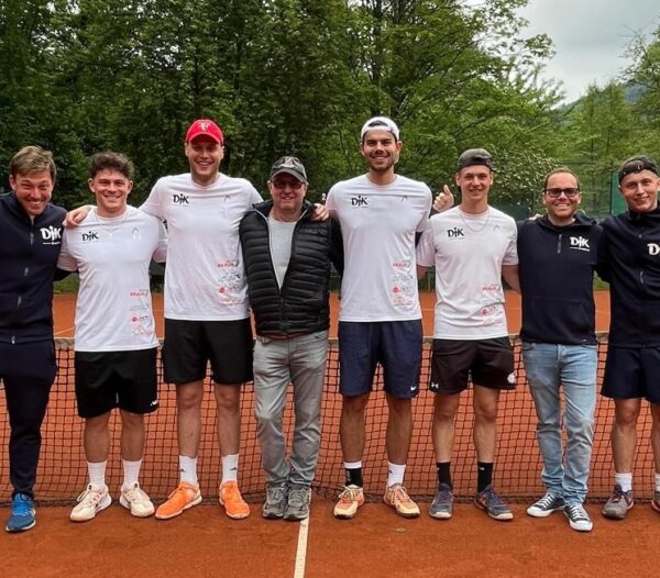 Deutlicher 9:0 Sieg der DJK-Herren in Baden-Baden