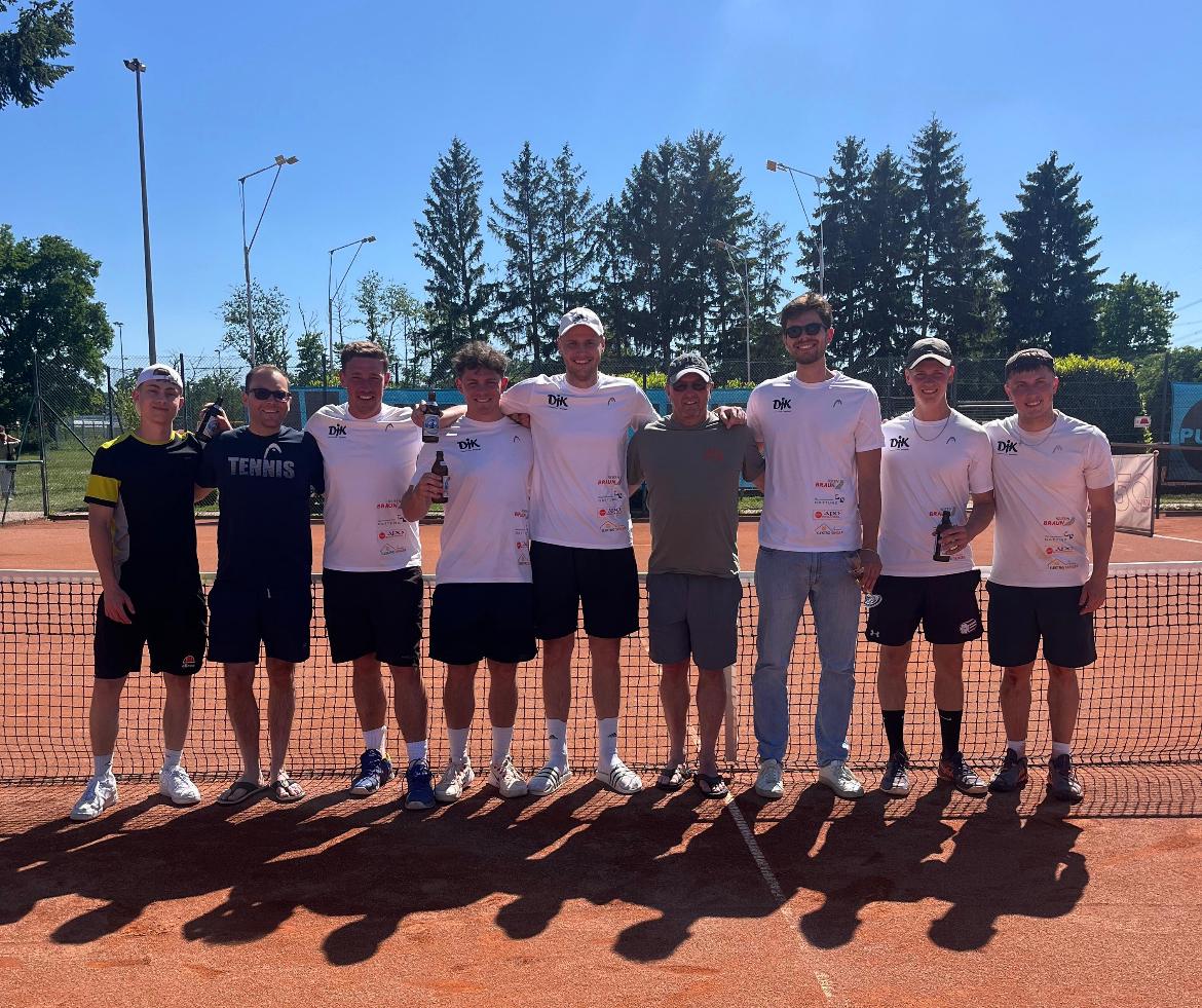 Mannschaftsbild 1. Herrenmannschaft Tennis DJK Bruchsal