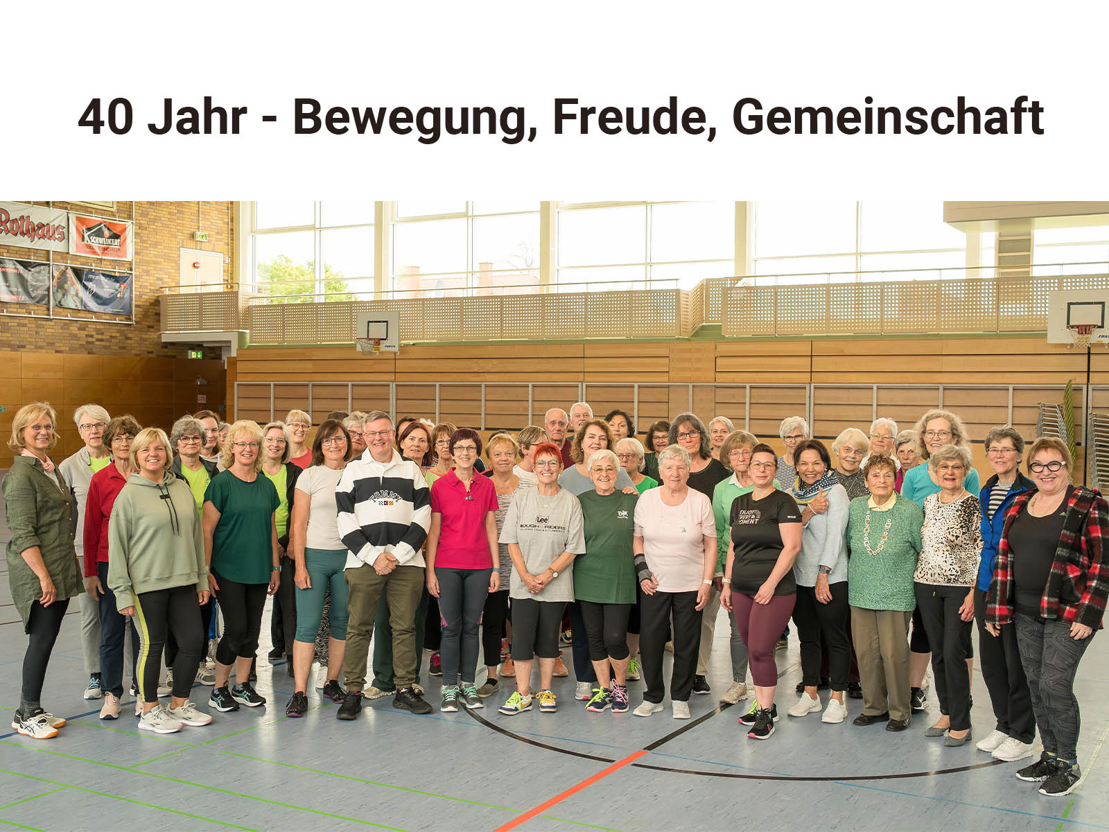 DJK - Gymnastiktreff 40 Jahr - Gruppenfoto - Bild: Annette Göring